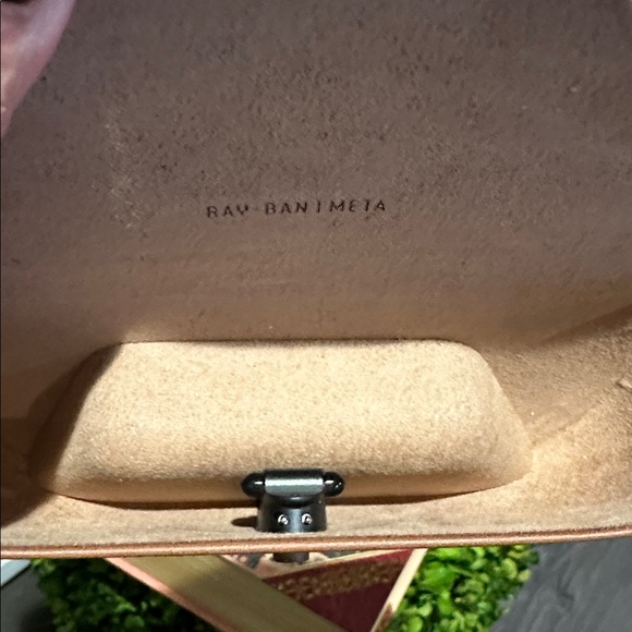 Ray-Ban Cream Cat-Eye Sunglasses - Picture 7 of 7